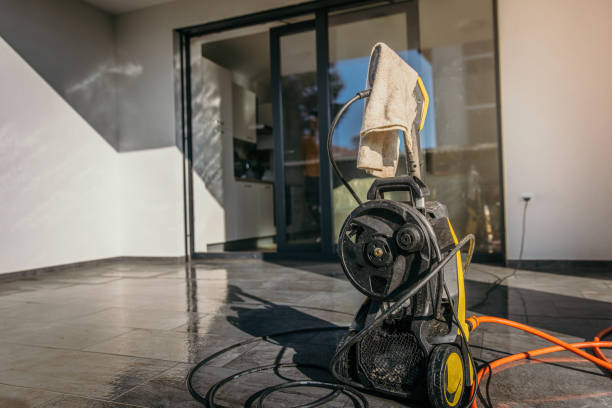 Professional Pressure Washing Services in Eastpoint, FL